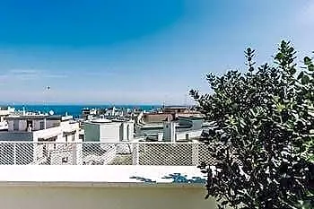Otel 10 4*