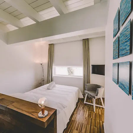 10 Otel